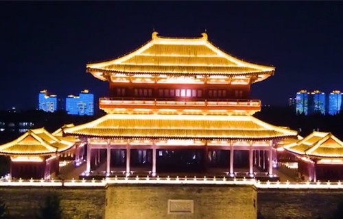 襄陽(yáng)路燈改造(zao)案例